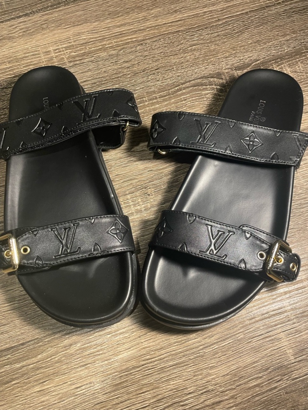 Ladies black sandals